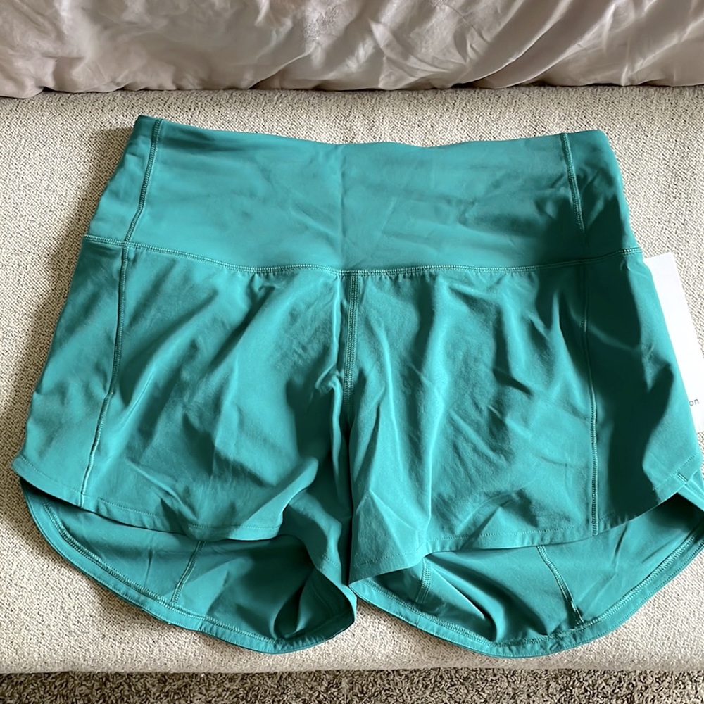 Lululemon Speed Up High Rise Short Lined 4” NWT